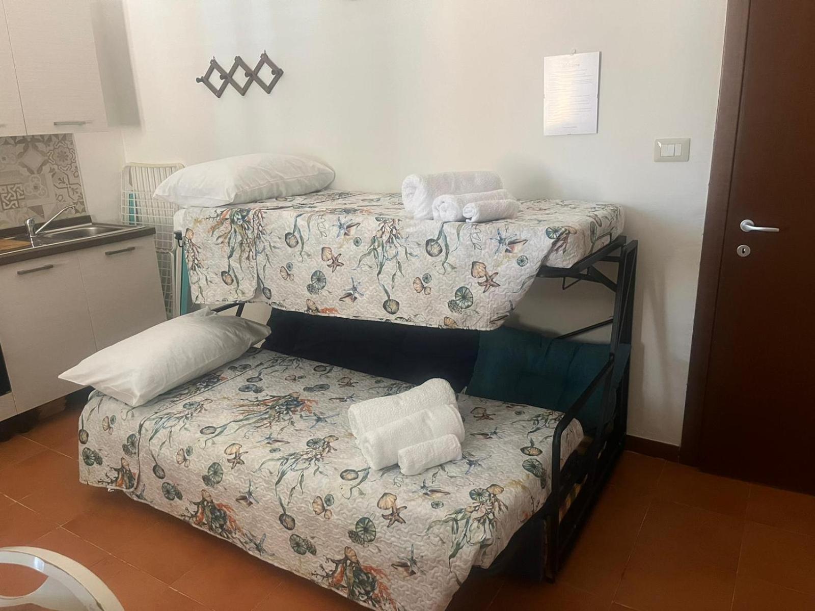 Moncici House Hotel Porto Torres Kültér fotó