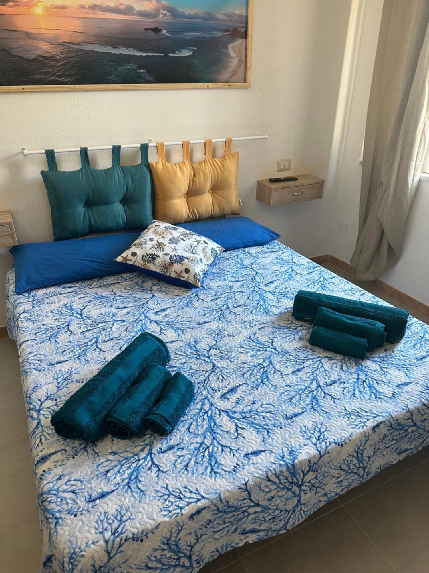 Moncici House Hotel Porto Torres Kültér fotó